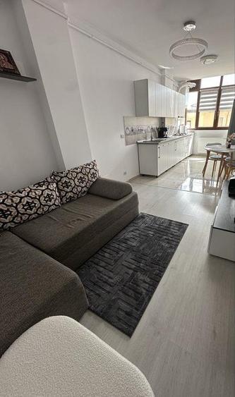 Etaj 1, bloc nou, 2 camere zona Valea Adanca