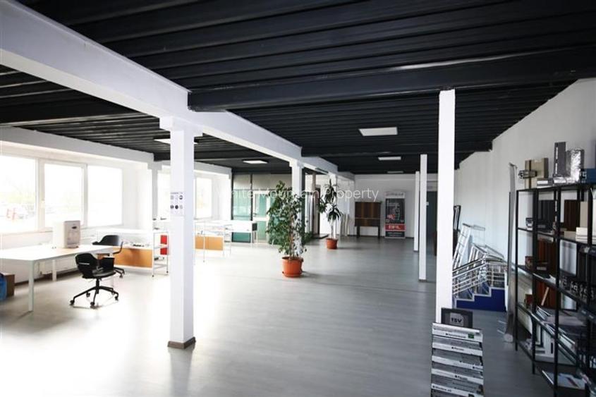 Proprietate pozitie exceptionala, teren 10,000 mp, deschidere DN1 36 ml, hala, b