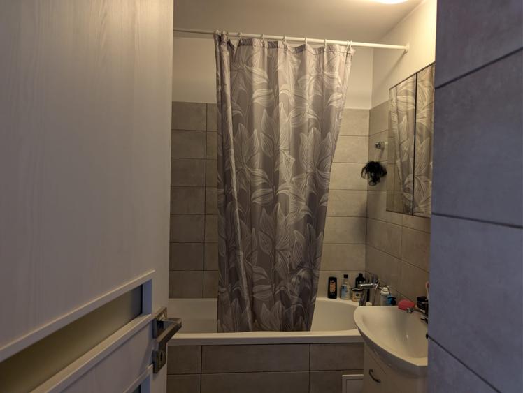 Apartament 2 camere decomandat – zona Gorjului