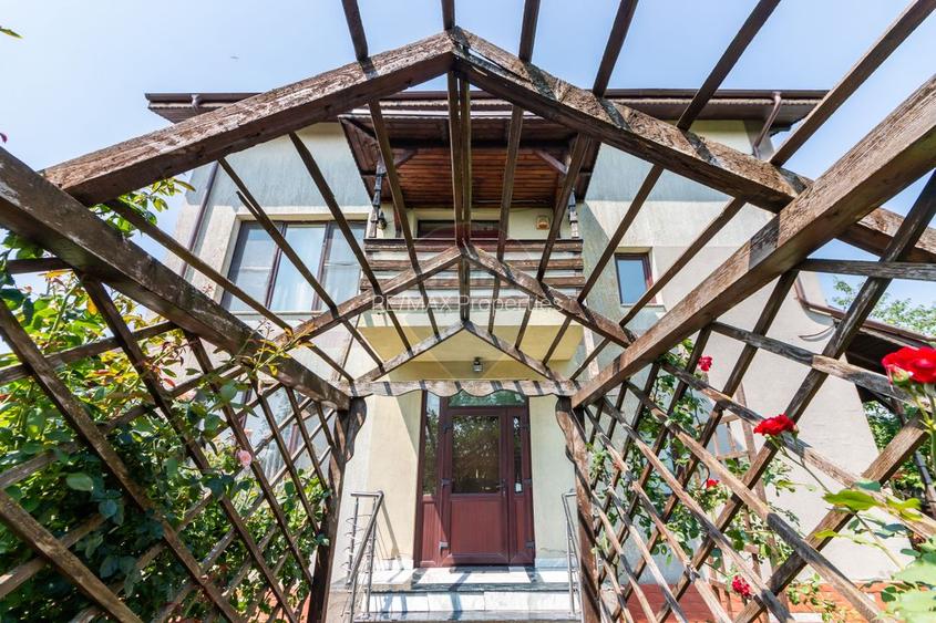 Casă / vilă de vânzare în Balotești | aprox. 350 mp | teren 1.015 mp - 49