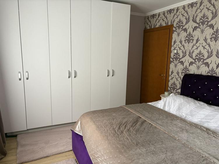 Vânzare Apartament 4 Camere cu Centrală pe Calea Vitan între Mall și Mihai Bravu