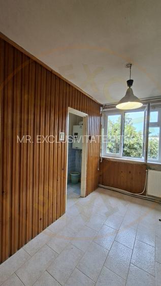 Apartament 4 camere Nord ,Etaj 3 la Poarta Scolii nr 14 - 8