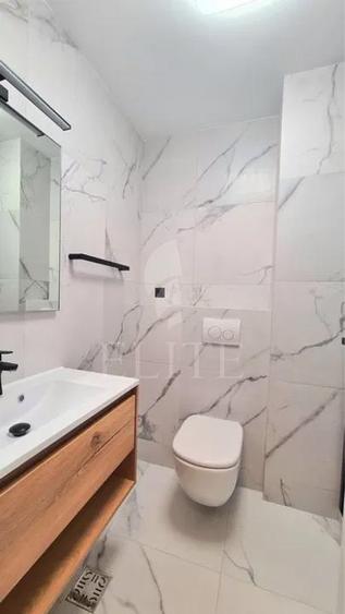 Apartament 3 camere în zona HOTEL TULIP