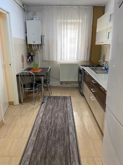 Apartament 2 camere Petrosani