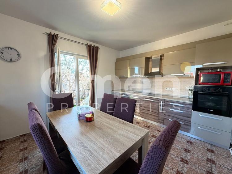 Casa individuala cu curte disponibila pentru vanzare, situata in zona centrala