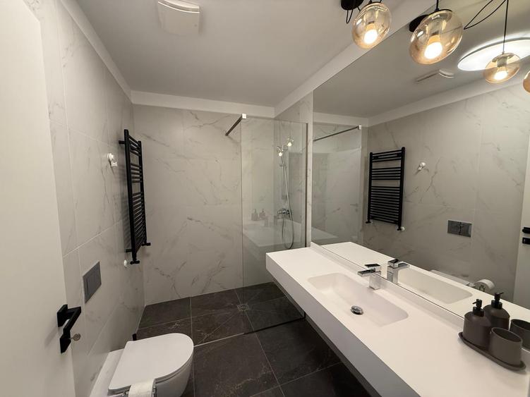 Apartament 2 camere Lux + Loc de parcare in Complexul One Cotroceni