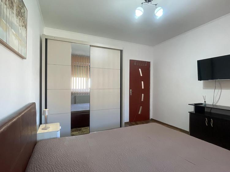 Tomis II - Spitalul Judetean, apartament 2 camere, mobilat, centrala gaz
