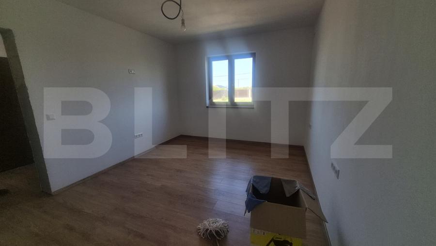 Casa 3 camere de vanzare, 120 mp, teren 950 mp, Balta Blonda