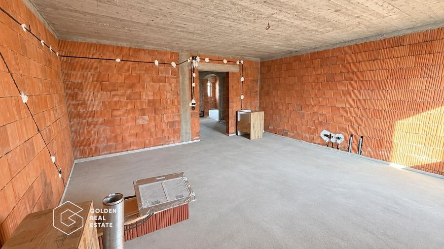 Casa cu 5 camere la rosu, nou construita, Sagu/ sau schimb cu apartament