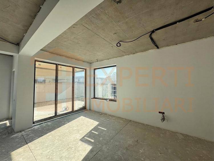 Vilă Duplex P+2 Palazu Mare | 4 Camere | Terasă 43 mp