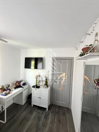 Apartament cu 3 camere de vanzare, centrala, zona Sagului, Timisoara