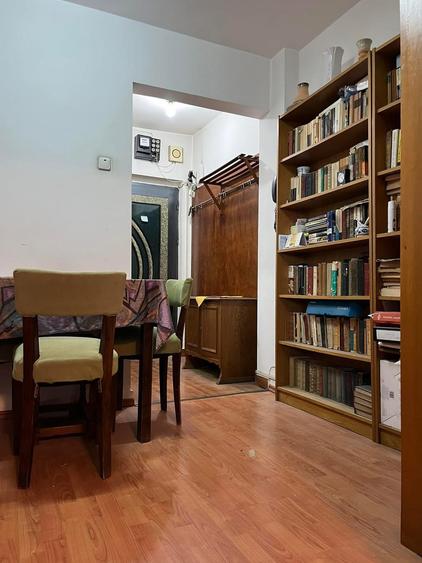 Apartamentt C-t 2 camere+ sufragerien, etaj 7, Sovata , Decebal-Dacia, Oradea.