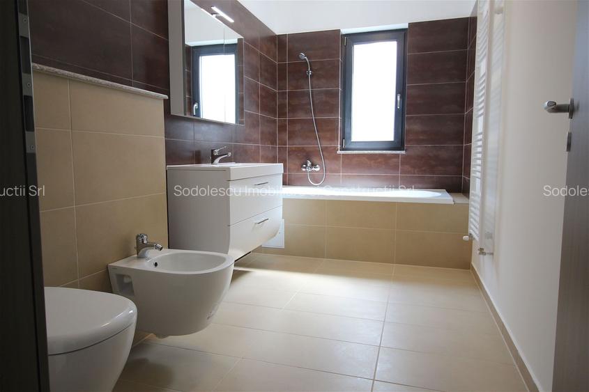 Apartament cu 3 camere de închiriat în zona Nord