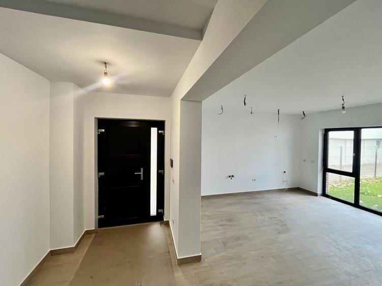 Casa individuala - 149 mp util - terasa rooftop cu jacuzzi de 32 mp