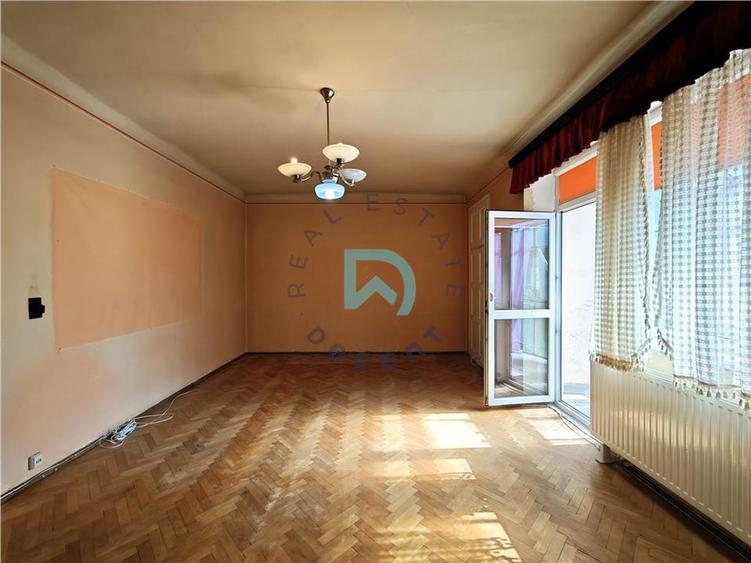2 camere, Avram Iancu, Brașov