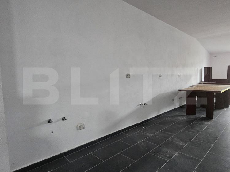 Proprietate de inchirat, 19 dormitoare, zona Dumbravita
