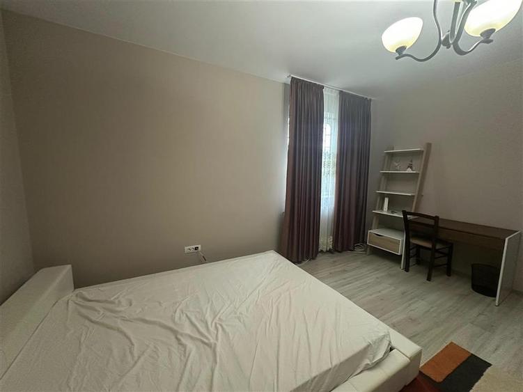 Inchiriere Apartament cu 2 camere Decomandat Copou cu Garaj (5 minute de UAIC)