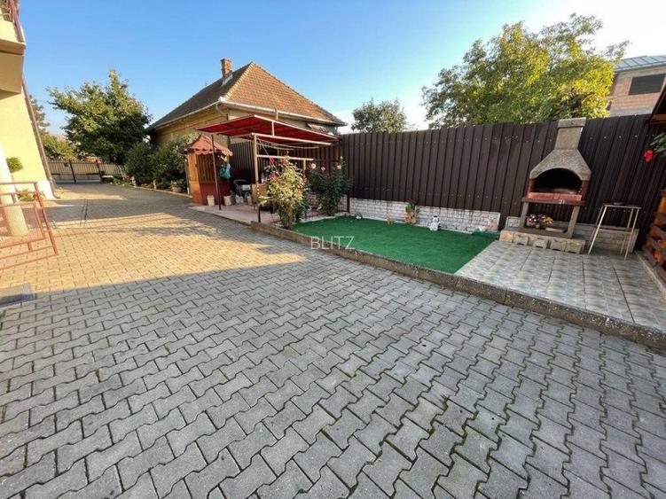 Casa individuala cu potential comercial , 400 mp, Avram Iancu