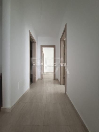 3 camere Titan decomandat, centrală, parcare, an 2022, 100 mp - 4