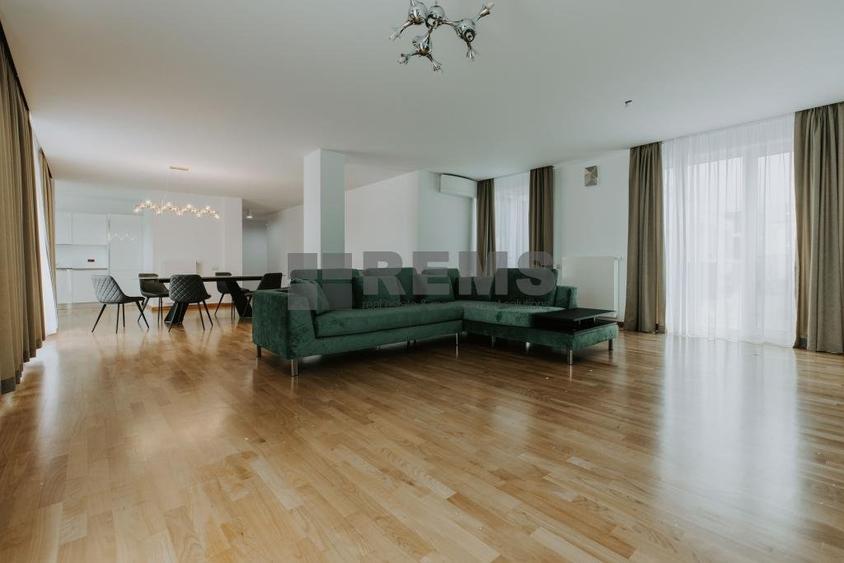 Penthouse de lux in zona Parcului Central