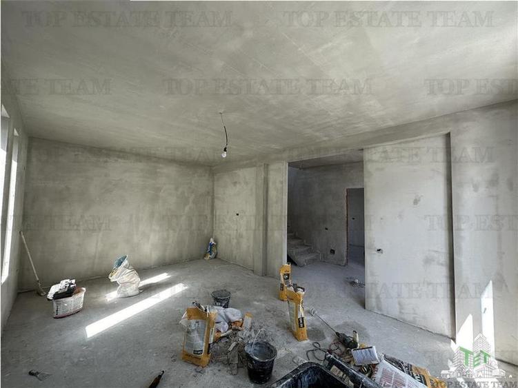 Vila cocheta, moderna, cu 4 camere si curte generoasa, toate utilitatile, Prelun