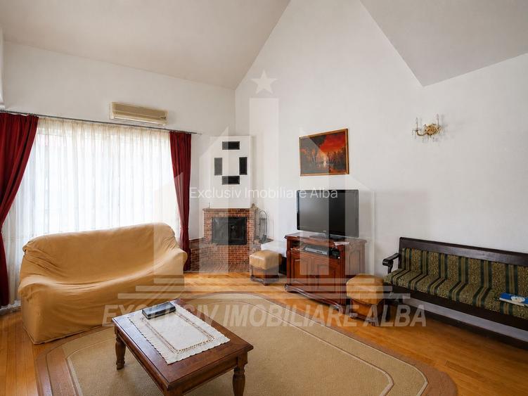Casa individuala | 240 mp | 730 mp teren | Toate utilitatile | Cetate - 2