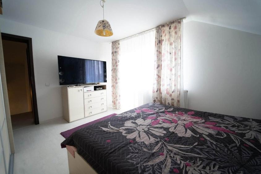 Casa individuala, P+M, complet mobilata , piscina si jacuzzi, comuna Berceni!