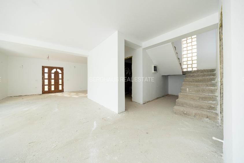 Oportunitate! Casa in Rasnov, 5 camere, 700mp teren - 3