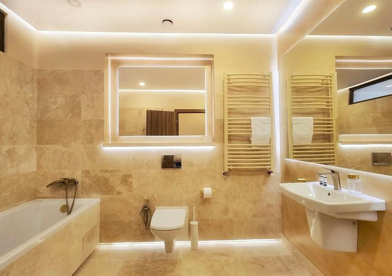 HOTEL PREMIUM OPERAȚIONAL DE VÂNZARE | 44 CAMERE | OTOPENI –NORD BUCUREȘTI