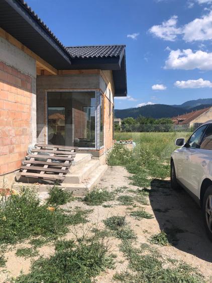 De vanzare, casa in Cristian, finalizare 2025
