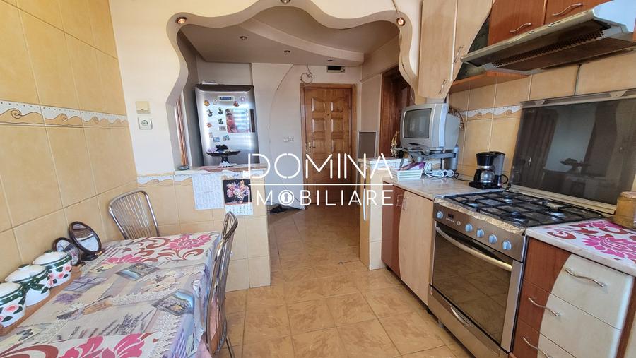 Vanzare apartament 3 camere, etaj 2 – Aleea Smardan, zona centrala
