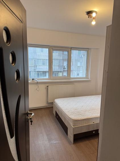 De vânzare apartament 3 camere Cartier Obor