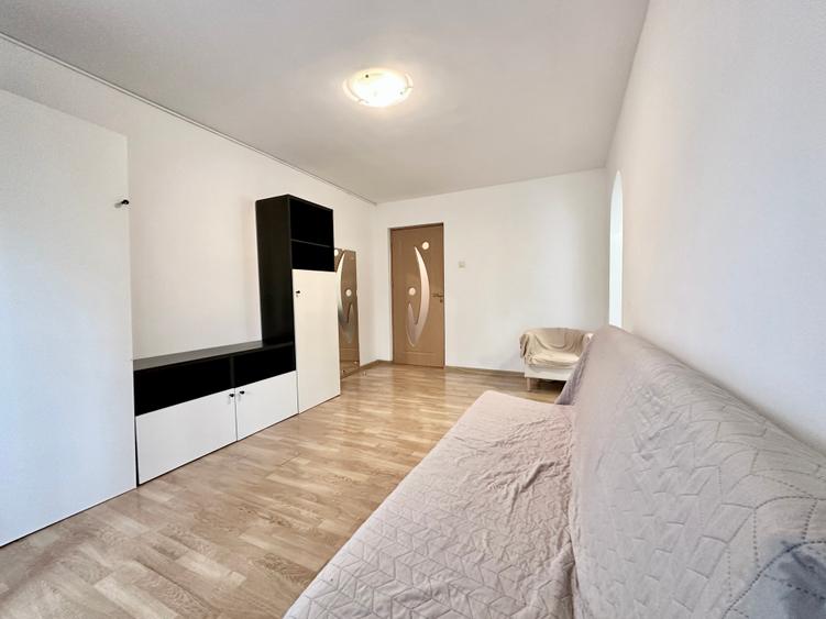 Apartament 2 camere | Zona Vitan - Camin ARCA | 44 mp utili + balcon | Etaj 3/4