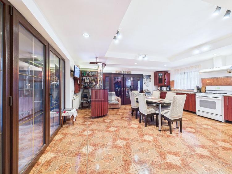 VILĂ CONTEMPORANĂ ÎN SNAGOV – 575 mp utili, teren 1.417 mp