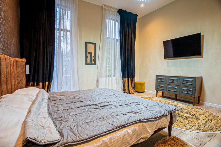 Apartament de lux 3 camere | 125 mp | Clădire istorică renovată | Bd. Tomis