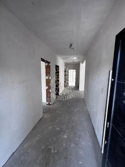 Casa Finisata 4 camere 120 mp-teren 600 mp-pod mansardabil-Aerodrom