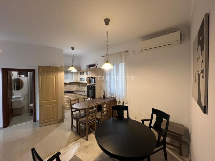 Apartament 3 camere, garaj si boxa - zona Centrala-Prefectura - 21
