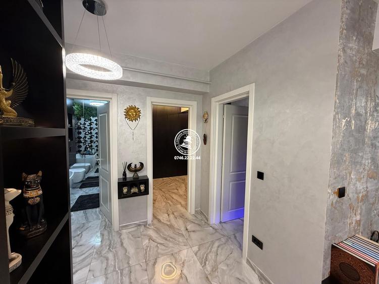 EXCLUSIVITATE! Apartament 2 Camere Decomandat 79 mp Loc de Parcare Inclus Mobila