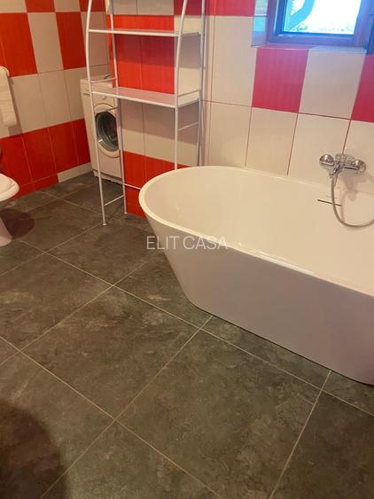 Casa individual, curte , 5 camere , zona Valea Adanca - 6