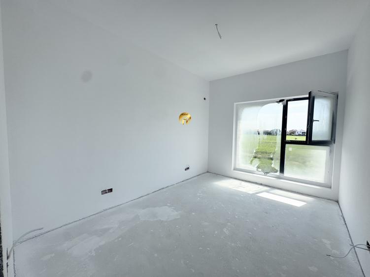Casa P+1+M 5 camere - 253mp Teren - str Ciprian Porumbescu