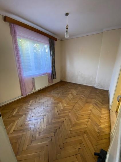 Apartament la casa - curte proprie 80mp, Lunca - zona pietonala