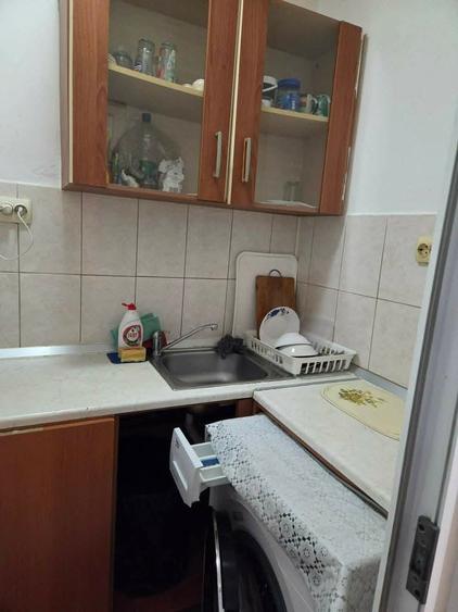 Apartament 2 camere, etajul 3/4, zona Tatarasi