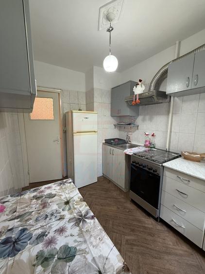 ✨De închiriat 3 camere, Potcova de Aur, 400 Euro/luna