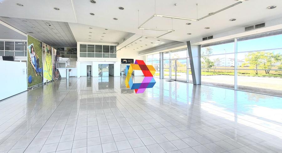 Showroom cu hală de depozitare #Plus-imo.ro