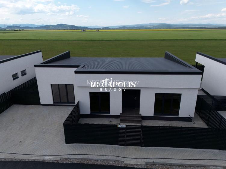 Casă 4 Camere | Parter | Drum Asfaltat | Intabulată | Credit | Izvor - 40