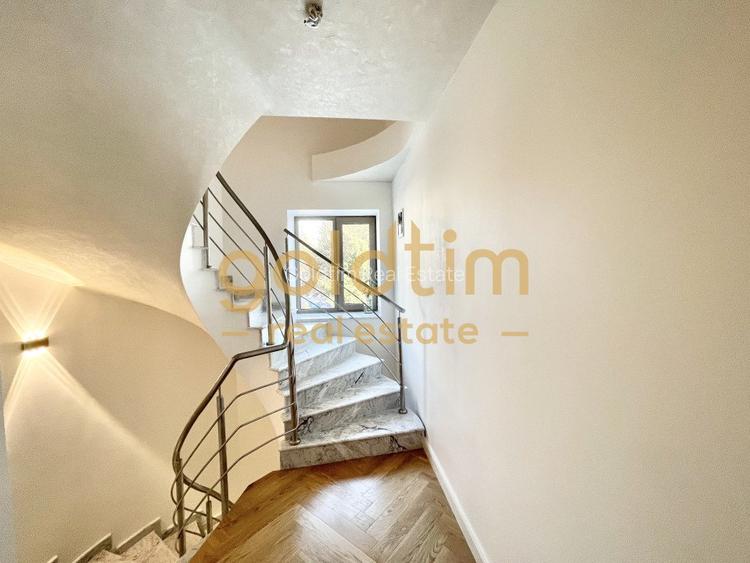 RENOVATA COMPLET/ PISCINA/ FINISAJE DEOSEBITE/ GARAJ(+TVA) - 33