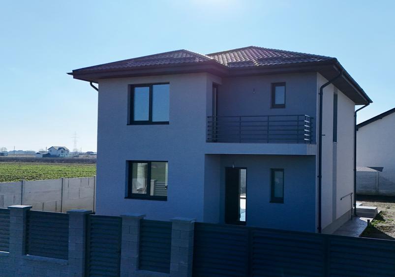 Casă de vânzare individuală nouă | 4 Camere | 450 mp | Berceni, Ilfov | La Cheie
