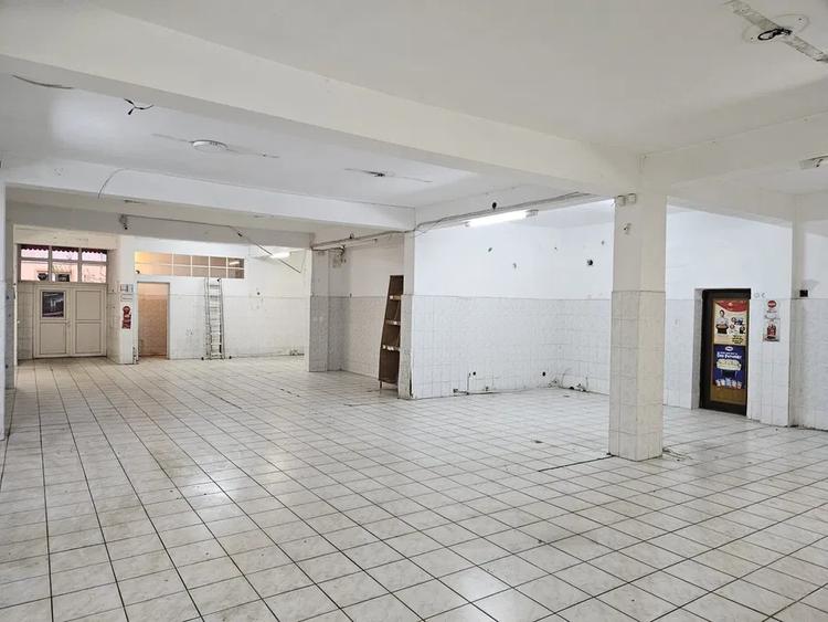 Spatiu comercial zona Vidin, Suprafata utila 181mp