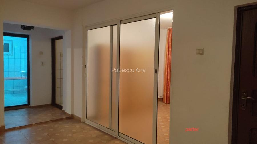 vand casa P+1+M zona km 5, singur curte, teren 500 mp - 7