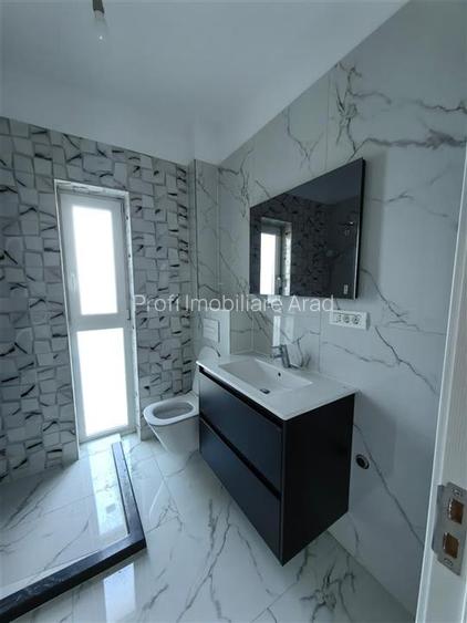 Ap. 3 camere, et.2, bloc nou cu lift - 12